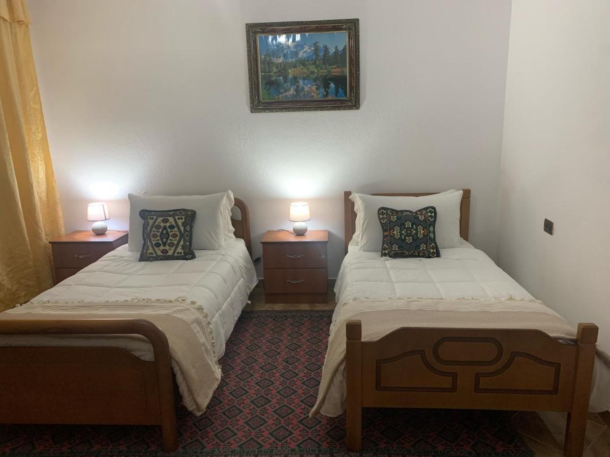 Vila Demaj! Free Parking Berat Bagian luar foto