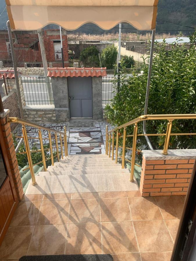 Vila Demaj! Free Parking Berat Bagian luar foto