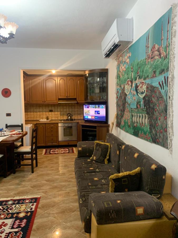 Vila Demaj! Free Parking Berat Bagian luar foto